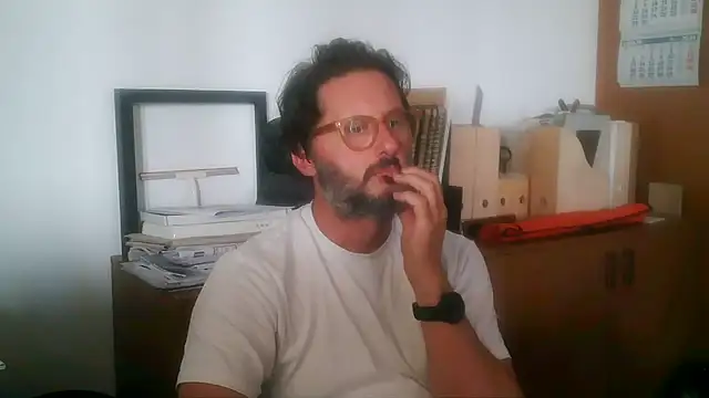 Cellino4 online show from July 2026 04:00:01 PM