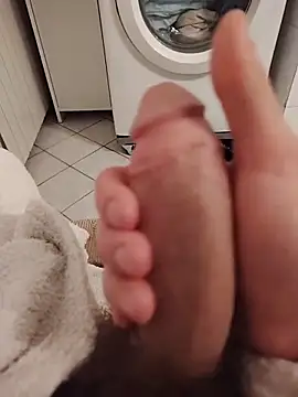 StirringOomph online show from February 2026 11:09:01 PM