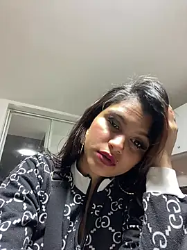 EmmySweett2 online show from March 2026 01:58:02 PM