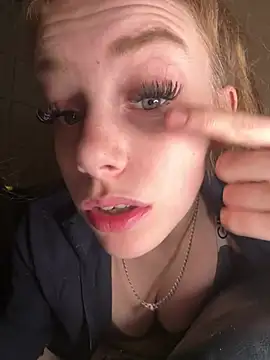 VioletxBlue online show from March 2026 08:58:02 PM