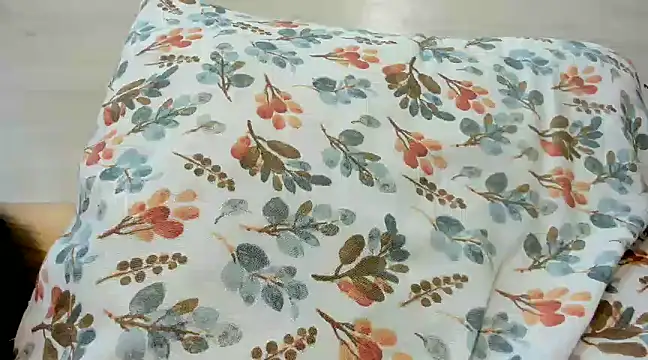 Snapshot of CRISTIINA38 chatting on January 2025 01:32:02 PM CRISTIINA38 online show from January 2025 01:32:02 PM