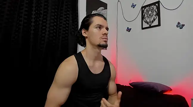 Snapshot of maxi_styles chatting on January 2025 01:19:01 AM maxi styles online show from January 2025 01:19:01 AM