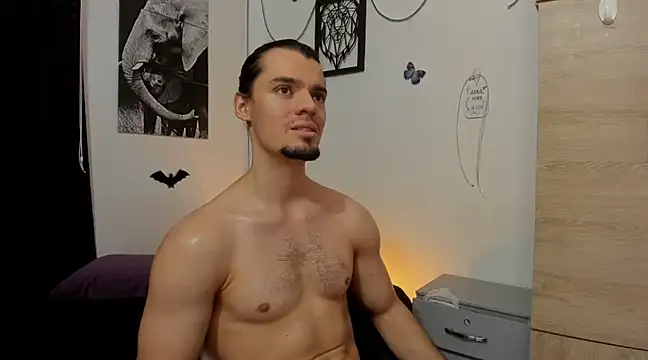 Snapshot of maxi_styles chatting on February 2025 05:29:02 PM maxi styles online show from February 2025 05:29:02 PM