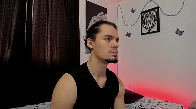 Snapshot of maxi_styles chatting on March 2025 07:23:01 PM maxi styles online show from March 2025 07:23:01 PM