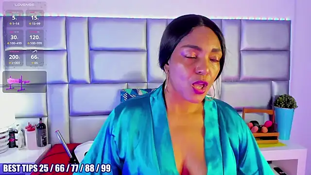 LovelyNickii online show from February 2026 01:31:02 PM