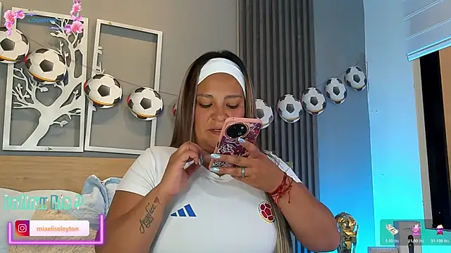 Elise-Leyton online show from June 2026 06:50:01 PM