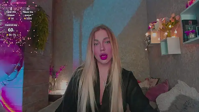 Mika Rayy online show from February 2026 08:31:02 PM