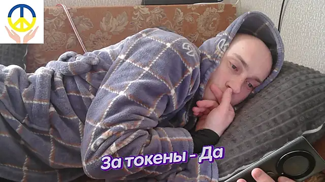 Snapshot of johnny_positive chatting on February 2025 10:27:02 AM johnny positive online show from February 2025 10:27:02 AM