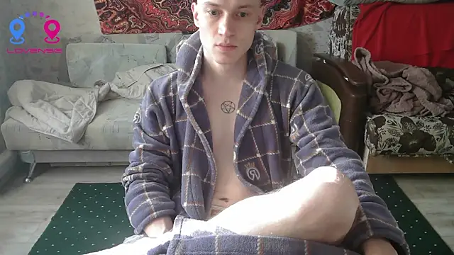 Snapshot of johnny_positive chatting on May 2026 03:02:02 AM johnny positive online show from May 2026 03:02:02 AM