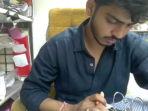 cute modell online show from September 2025 11:47:02 AM