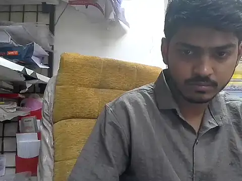 cute modell online show from December 2025 12:01:02 PM