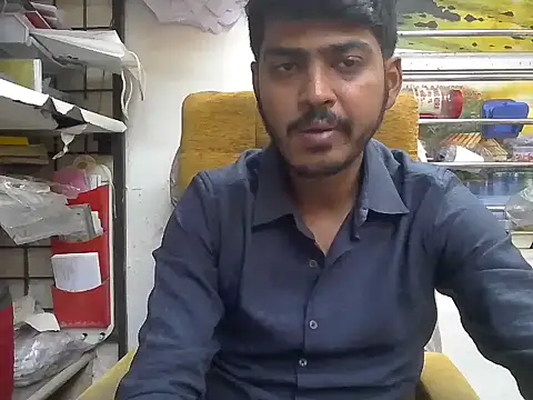 cute modell online show from February 2026 12:22:02 PM