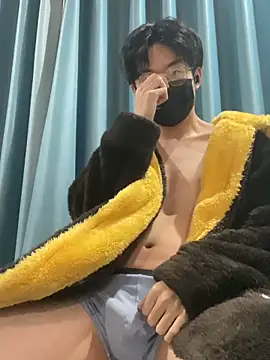 Snapshot of yfx468 chatting on February 2025 04:32:01 PM yfx468 online show from February 2025 04:32:01 PM