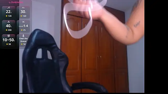 leslycarsson online show from January 2026 05:11:02 AM