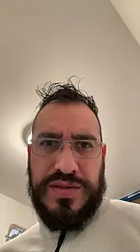 leonardohot1987 online show from January 2025 07:53:02 PM