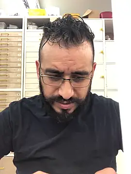 leonardohot1987 online show from February 2025 05:10:01 AM