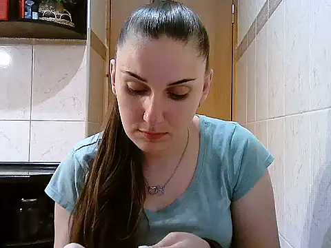 Snapshot of Yuliia30 chatting on May 2026 04:03:01 PM Yuliia30 online show from May 2026 04:03:01 PM