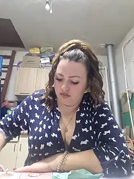 Jyleta online show from October 2025 09:45:01 PM