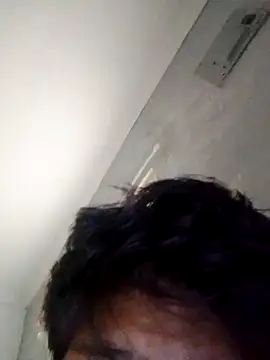 Snapshot of it0z_klk chatting on March 2025 10:31:02 PM it0z klk online show from March 2025 10:31:02 PM