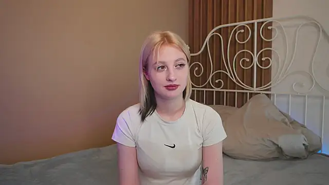 Snapshot of milasmiu chatting on January 2025 06:27:02 PM milasmiu online show from January 2025 06:27:02 PM