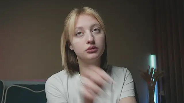 Snapshot of milasmiu chatting on February 2025 03:08:01 PM milasmiu online show from February 2025 03:08:01 PM