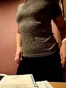 CHARLOTTE 1711 online show from April 2026 03:23:01 AM