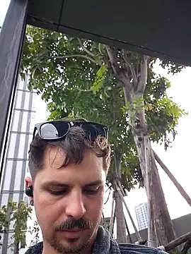 skibidibomba online show from December 2025 09:18:01 AM