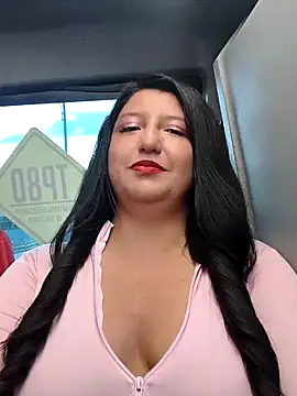 Snapshot of Melyy_Edii chatting on April 2026 11:00:02 PM Melyy Edii online show from April 2026 11:00:02 PM