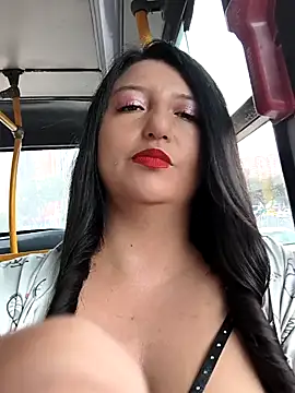 Snapshot of Melyy_Edii chatting on May 2026 05:30:02 PM Melyy Edii online show from May 2026 05:30:02 PM