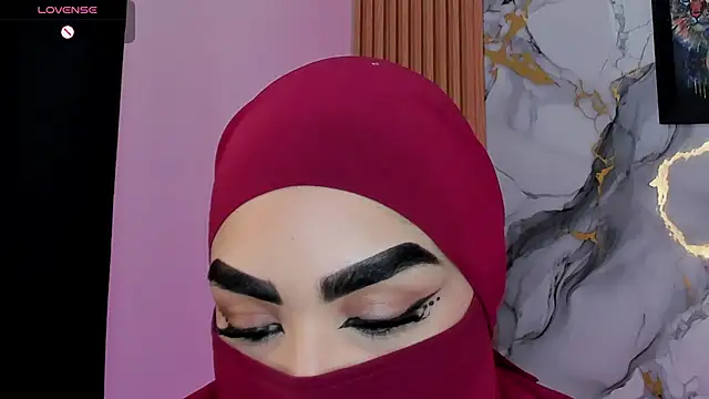 Snapshot of Maissa_Alabi chatting on June 2026 05:18:02 PM Maissa Alabi online show from June 2026 05:18:02 PM