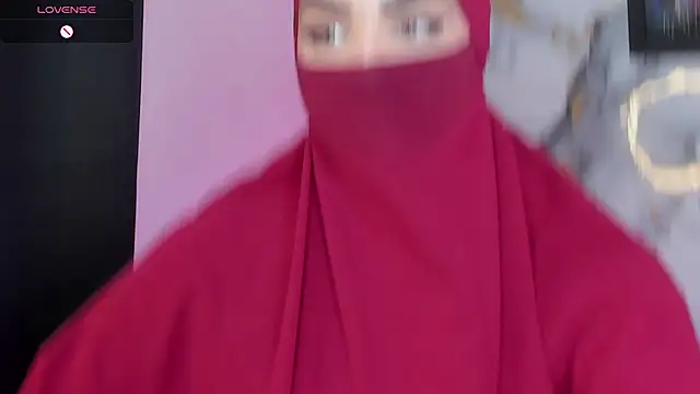 Snapshot of Maissa_Alabi chatting on July 2026 08:11:02 PM Maissa Alabi online show from July 2026 08:11:02 PM
