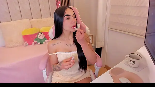 tamy xoo online show from July 2026 06:06:02 PM