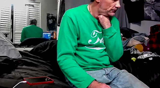 Snapshot of 1badfucka chatting on January 2025 04:05:01 AM 1badfucka online show from January 2025 04:05:01 AM