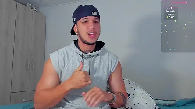 austinoficial online show from November 2025 07:18:01 PM