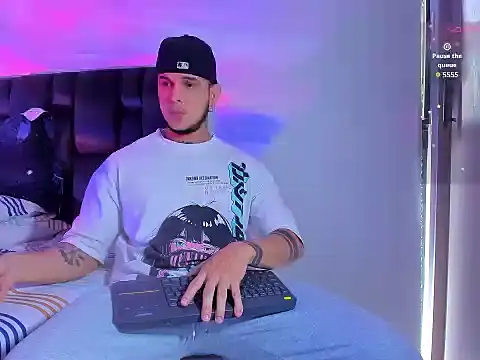 austinoficial online show from February 2026 09:26:02 PM