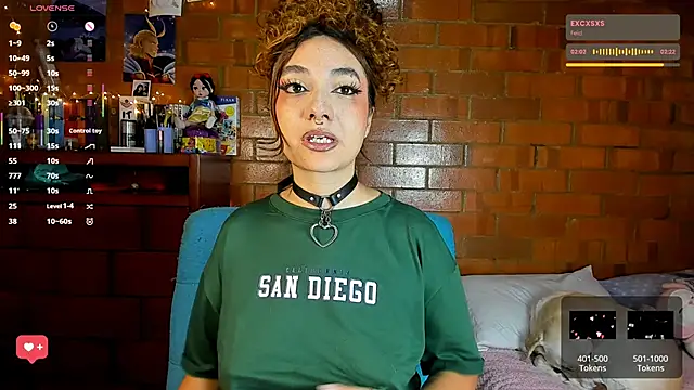 Annycolin  online show from September 2025 12:21:02 PM