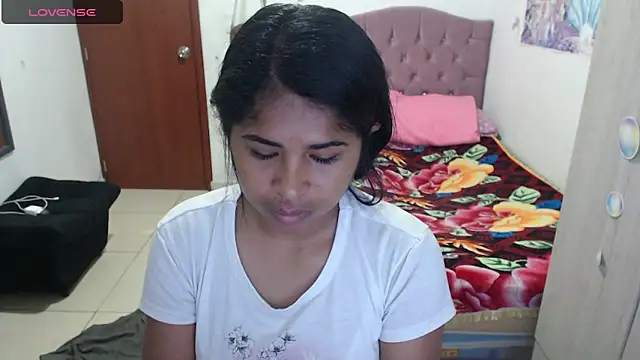 july-feria online show from December 2025 10:16:01 PM