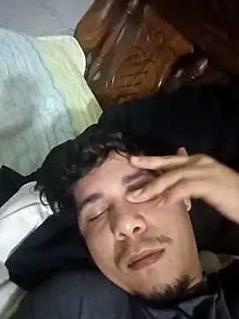 Maguito02 online show from September 2025 11:34:02 AM