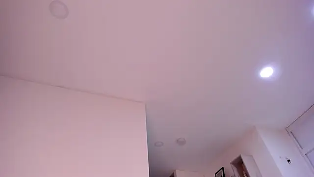 arturguy00 online show from February 2025 12:54:02 AM