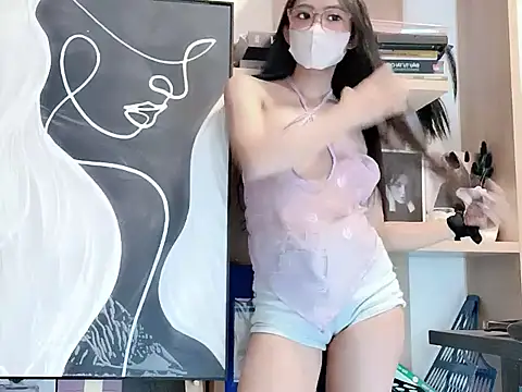 Lush-Office online show from November 2025 07:08:01 AM