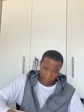 snotLoud online show from February 2025 09:10:01 AM