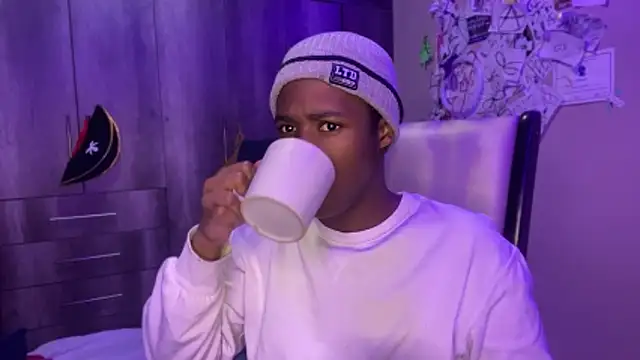 snotLoud online show from April 2026 10:19:02 PM