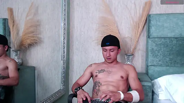 Snapshot of BrandonColee chatting on January 2025 03:18:02 PM BrandonColee online show from January 2025 03:18:02 PM