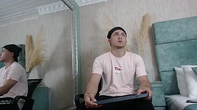 Snapshot of BrandonColee chatting on February 2025 12:36:02 PM BrandonColee online show from February 2025 12:36:02 PM