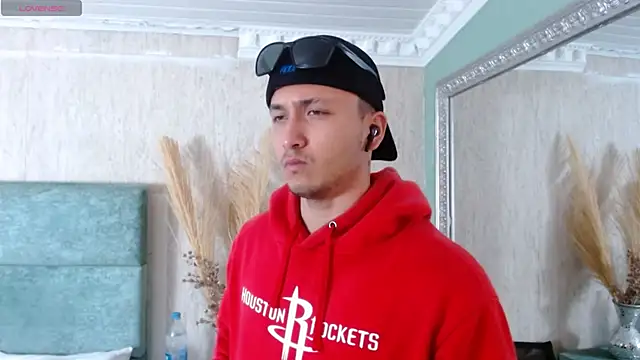 Snapshot of BrandonColee chatting on February 2025 12:20:01 PM BrandonColee online show from February 2025 12:20:01 PM