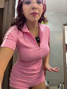 Snapshot of MartinaSooler chatting on July 2026 02:58:02 AM MartinaSooler online show from July 2026 02:58:02 AM