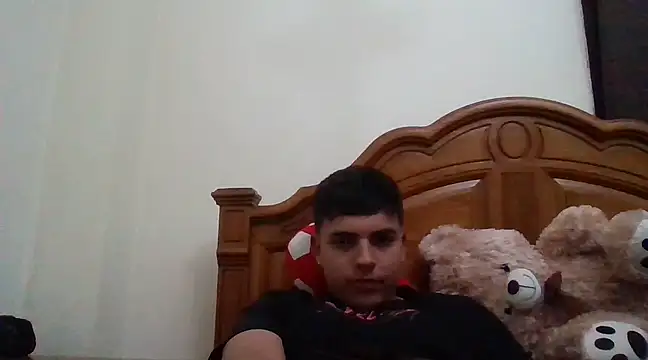 maiksant online show from March 2025 10:53:01 PM