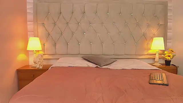 victoriapalmerfg online show from February 2025 07:42:01 PM