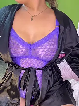 zahra Jalid online show from February 2026 12:07:01 AM