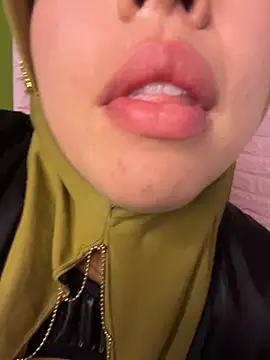 zahra Jalid online show from March 2026 01:54:02 AM